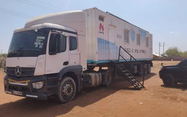 A DigiTruck mobile classroom in Kenya, photographed by Olivier Gomez